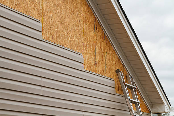 24/7 Emergency Storm Damage Siding Repair experts in Troy, SC